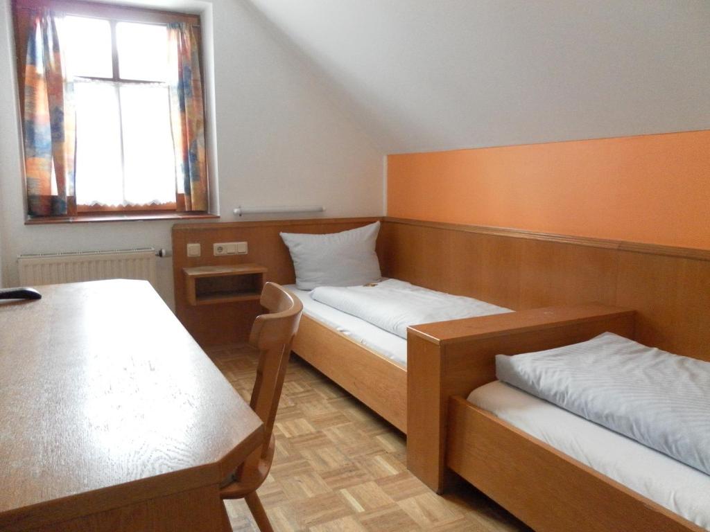 Landgasthof Asum Dasing Room photo